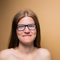 Madelief ontdekte een veranderende moedervlek op haar rug tijdens een controle.